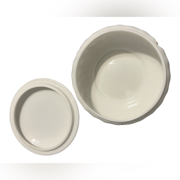 Ansley Wild Tudor Floral Bone China Tricket - Picture 3 of 7